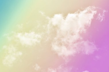 Bulut ve gökyüzü pastel renkli bir arka plan ve duvar kağıdı, soyut gökyüzü arkaplanı tatlı renklerde..