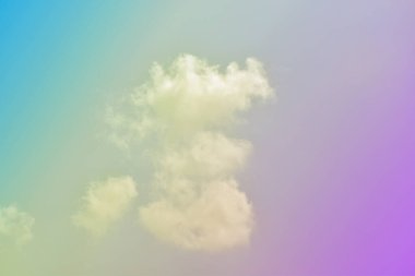 Bulut ve gökyüzü pastel renkli bir arka plan ve duvar kağıdı, soyut gökyüzü arkaplanı tatlı renklerde..