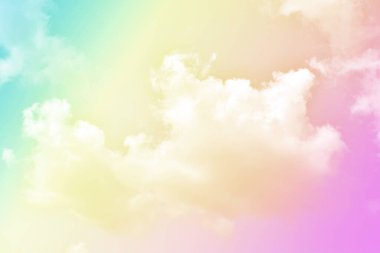Bulut ve gökyüzü pastel renkli bir arka plan ve duvar kağıdı, soyut gökyüzü arkaplanı tatlı renklerde..