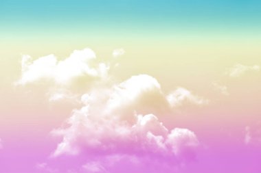 Bulut ve gökyüzü pastel renkli bir arka plan ve duvar kağıdı, soyut gökyüzü arkaplanı tatlı renklerde..