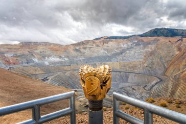 20 September 2019, Herriman  - View over the Kennecott Copper Mine clipart