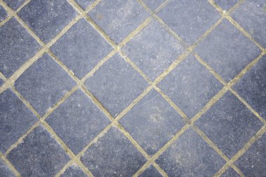 Gri tuğla duvar arka planı. Kare tuğla yatay desenli taş bloklar yüzey. 