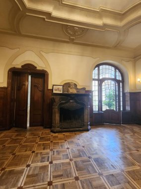 Gürcistan 'ın Tiflis kentindeki Yazarlar Müzesi' nin içinde.