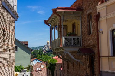 Tiflis, Gürcistan 6 Haziran 2024 - Eski Tiflis 'in tarihi merkezi, kükürt banyosu. Yüksek kalite fotoğraf