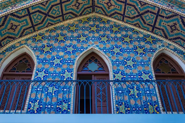 Tiflis, Gürcistan 6 Haziran 2024 - Eski Tiflis 'in tarihi merkezi, kükürt banyosu. Yüksek kalite fotoğraf