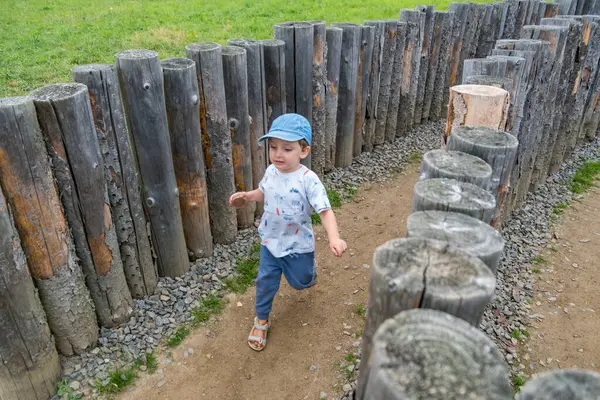 Zemeraj, Çek Cumhuriyeti - 10 Ağustos 2024: Ortaçağ tema parkı, Kovarov, Orlik. Yüksek kalite fotoğraf