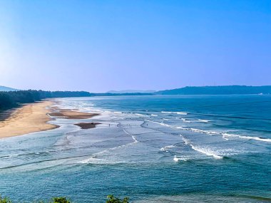 Aare Ware sahil manzarası Ratnagiri