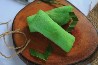 Dadar Roll veya 