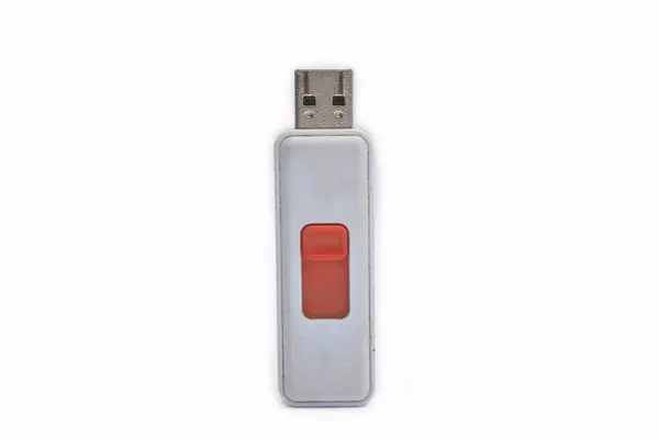 Flaş Disk ya da USB Flash bellek beyaz arkaplanda izole edildi