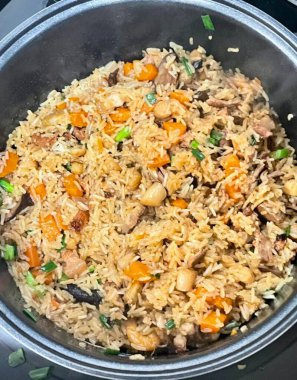  Mükemmel Kızarmış Pirinç, Her Tahıl Bir Hikaye Anlatır