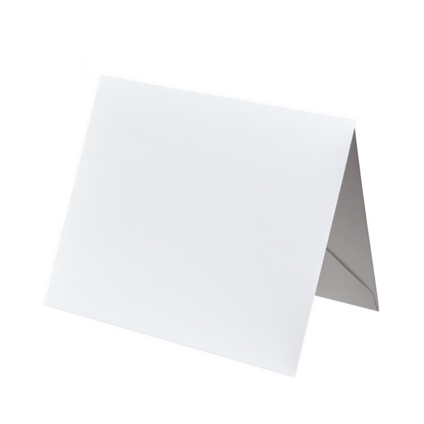 Bu yüksek çözünürlüklü resim, şeffaf bir arkaplan üzerinde izole edilmiş boş bir beyaz çadır kartı, pazarlama malzemeleri veya markalaşma projeleri oluşturan tasarımcılar için değerli bir varlık içerir..