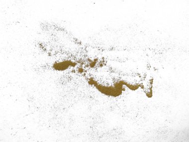 Kırpma yolu ile toprak düzenleme. Beyaz arka planda toprak dokusu. Kil zemin, Kahverengi zemin