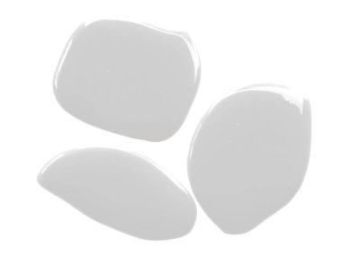 Beyaz arka planda süt. Beyaz arka planda süt birikintisi izole edilmiş. Dökülmüş sütün dokusu