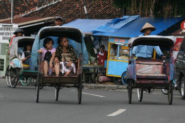 Becak ya da peditaksi, Yogyakarta 'da geleneksel ulaşım