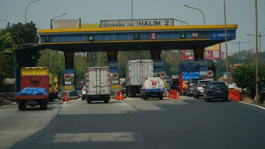 Halim gişe kapısı, Jakarta.