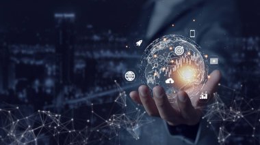 Dijital çevrimiçi pazarlama, iş adamı küresel internet ağına sahip Sosyal medya pazarlama ve küresel ağda geliştirme