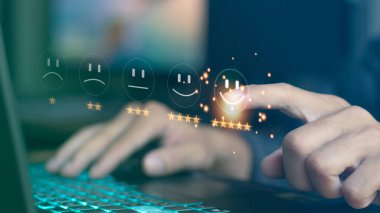 Müşteri hizmetleri, en iyi iş puanı alma deneyimi Online başvurulardaki memnuniyet araştırma konsepti değerlendirmeleri