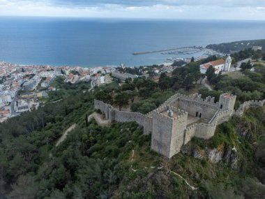 Sesimbra Kalesi 'nin hava görüntüsü