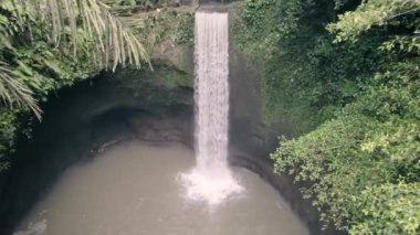 Tabanan Bali Endonezya 'daki Leke-leke Şelalelerinin Hava Görüntüsü