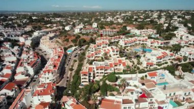 Algarve Lagos Portekiz 'deki Şehir, Deniz ve Plajın Havadan Görünümü