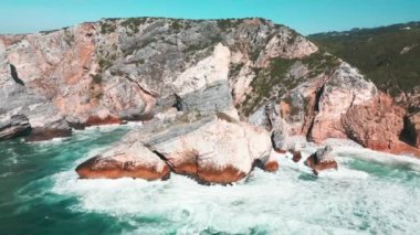 Cabo da Roca Lizbon 'daki Deniz, Plaj, Uçurum ve Kayaların Hava Görüntüsü
