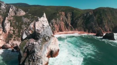 Cabo da Roca Lizbon 'daki Deniz, Plaj, Uçurum ve Kayaların Hava Görüntüsü