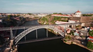Douro Nehri, Dom Luis Köprüsü ve Porto Havacılık Manzarası