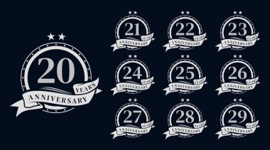 Gümüş yıldönümü kutlaması logosu seti. Premium yıldönümü kutlama amblemi logo tasarım şablonu koleksiyonları