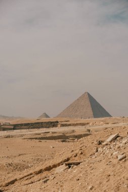 Büyük Giza Piramitleri, Mısır