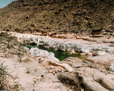 Wadi Dirhur Kanyonu, Socotra Yemen 'de yeşil su