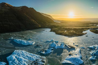 Aerial view of Skaftafellsjokull Glacier in Vatnajokull National Park, Iceland clipart