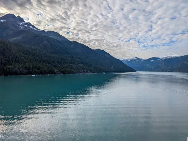 Endicott Kol 'dan güzel Alaska manzarası