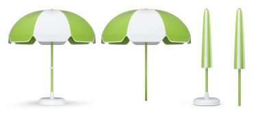 Beyaz arka planda izole edilmiş yaz kaçamakları için çizgili plaj şemsiyeleri. Yaz tatili konsepti ve tatillerinin 3 boyutlu canlandırması