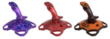 Uçuş simülatörü için joystick denetleyicileri, beyaz arkaplanda kırpma yolu ile izole edilmiş inanılmaz derecede sürükleyici oyun deneyimleri sunar