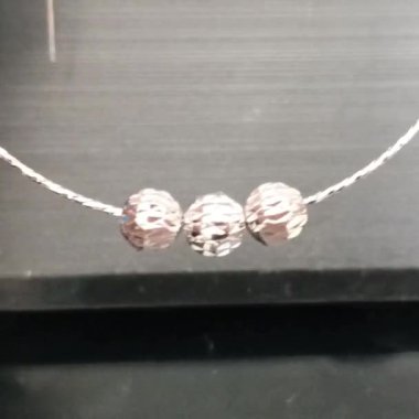 Nazik El Tutma Zarif Bileziği Işıltılı Boncuklarla