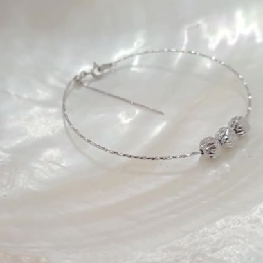 Nazik El Tutma Zarif Bileziği Işıltılı Boncuklarla