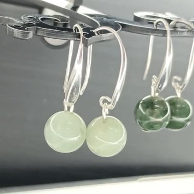 Yeşil Yeşim Küpeli Zarif Gümüş Küpeler