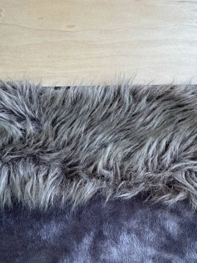 Evde güzel resimler var.