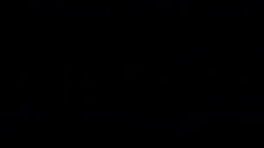 Arıza animasyon geçiş 4K video arızası arka plan Glitch TV Kötü Sinyal Efekti. Siyah arka planda arızalı televizyon. Arızalı hatlar çok gürültülü. Sinyal yok. Retro VHS arkaplanı.