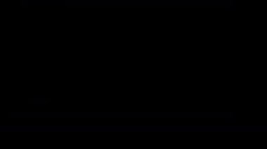 Arıza animasyon geçiş 4K video arızası arka plan Glitch TV Kötü Sinyal Efekti. Siyah arka planda arızalı televizyon. Arızalı hatlar çok gürültülü. Sinyal yok. Retro VHS arkaplanı.