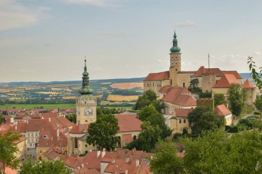 Keçi Kalesi 'nden Mikulov' un görüntüsü