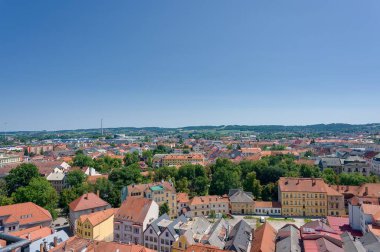 Kara Kule 'deki Ceske Budejovice manzarası, Haziran, güneşli gün