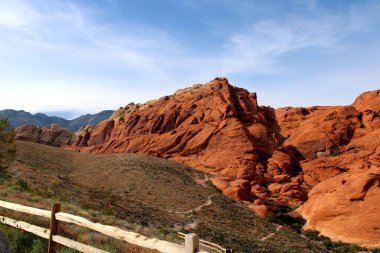 Red Rock Kanyon Koruma Alanında inanılmaz kaya oluşumu, Las Vegas, ABD.