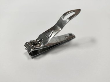 Tırnak Bakımı Hassasiyeti, Kırpılmış Çivinin Yakın Çekimi