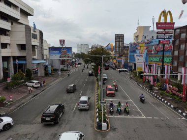 Balikpapan-Doğu Borneo 18 Ağustos 2024, Endonezya 'nın orta kesiminde sokak manzarası
