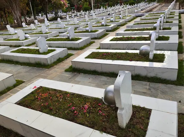 stock image Balikpapan-East Borneo August 16th 2024, hero's grave in Balikpapan, garden Tomb of Heroes