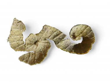 Yakın plan portakal kabuğu beyaz arkaplanda izole