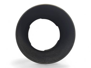 Balikpapan-Endonezya 11 Aralık 2024 Lens Canon ET-60 beyaz üzerinde izole. Profesyonel fotoğrafçı ekipmanı.