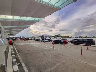 Balikpapan-Doğu Kalimantan Ocak 05.2025 Gündüz vakti Sultan Aji Muhammad Süleyman (SAMS) havaalanı, Balikpapan