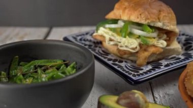 Meksika 'dan geleneksel gastronomi, Cemitas poblanas